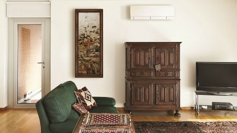 Mitsubishi Electric Traditional Lounge class=