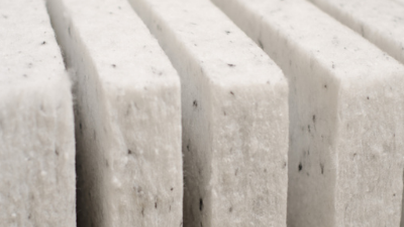 Underfloor insulation segments class=
